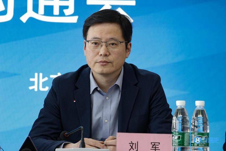 班长哭着说不能再生孩子